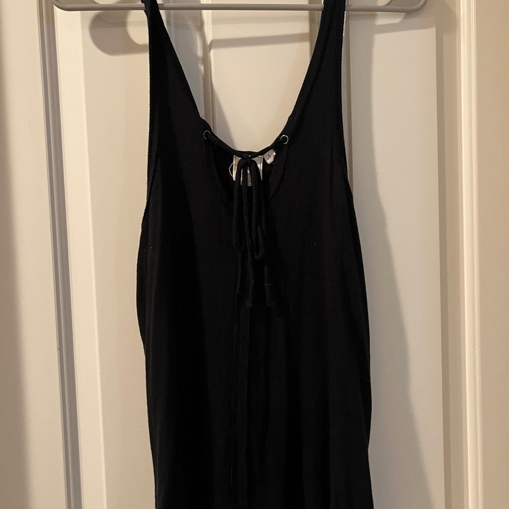 Buckle tank